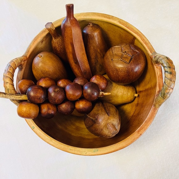 Vintage Wooden Fruit in Ceramic Bowl - Picture 4 of 6